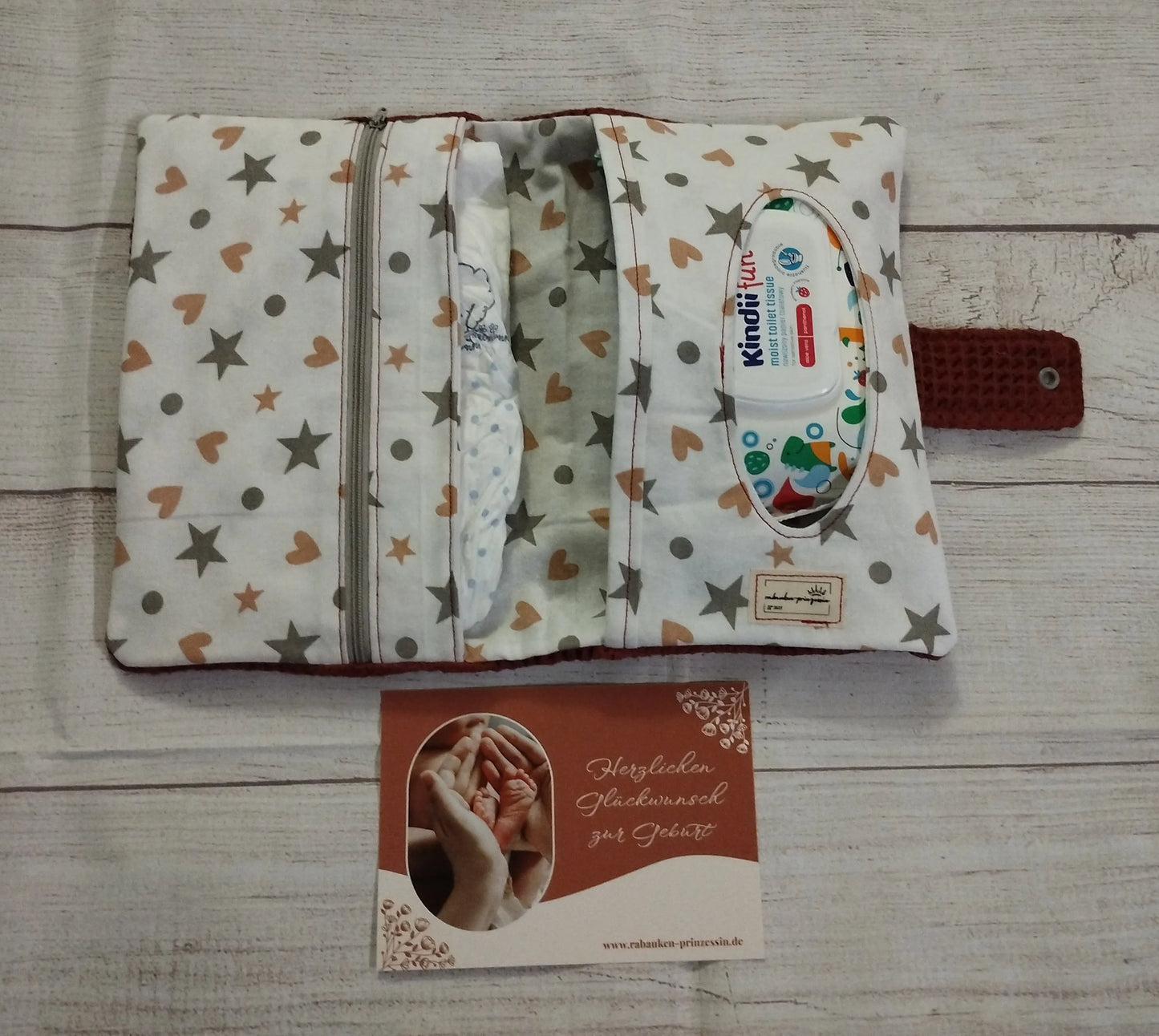Geschenkset „Willkommen Rabaukchen“ - Windeltasche & U-Hefthülle