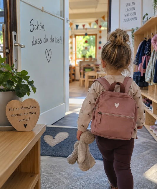 Wie lange dauert die Eingewöhnung in Krippe und Kindergarten?
