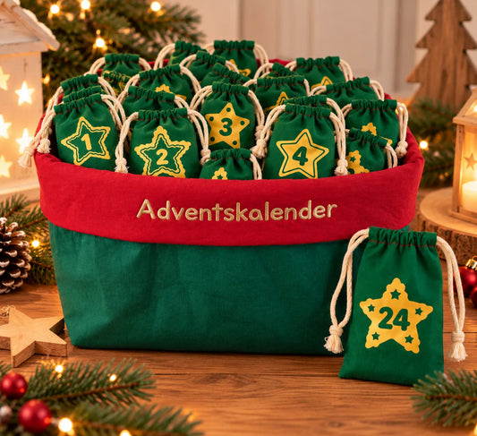 Weihnachtlicher Adventskalender mit Korb