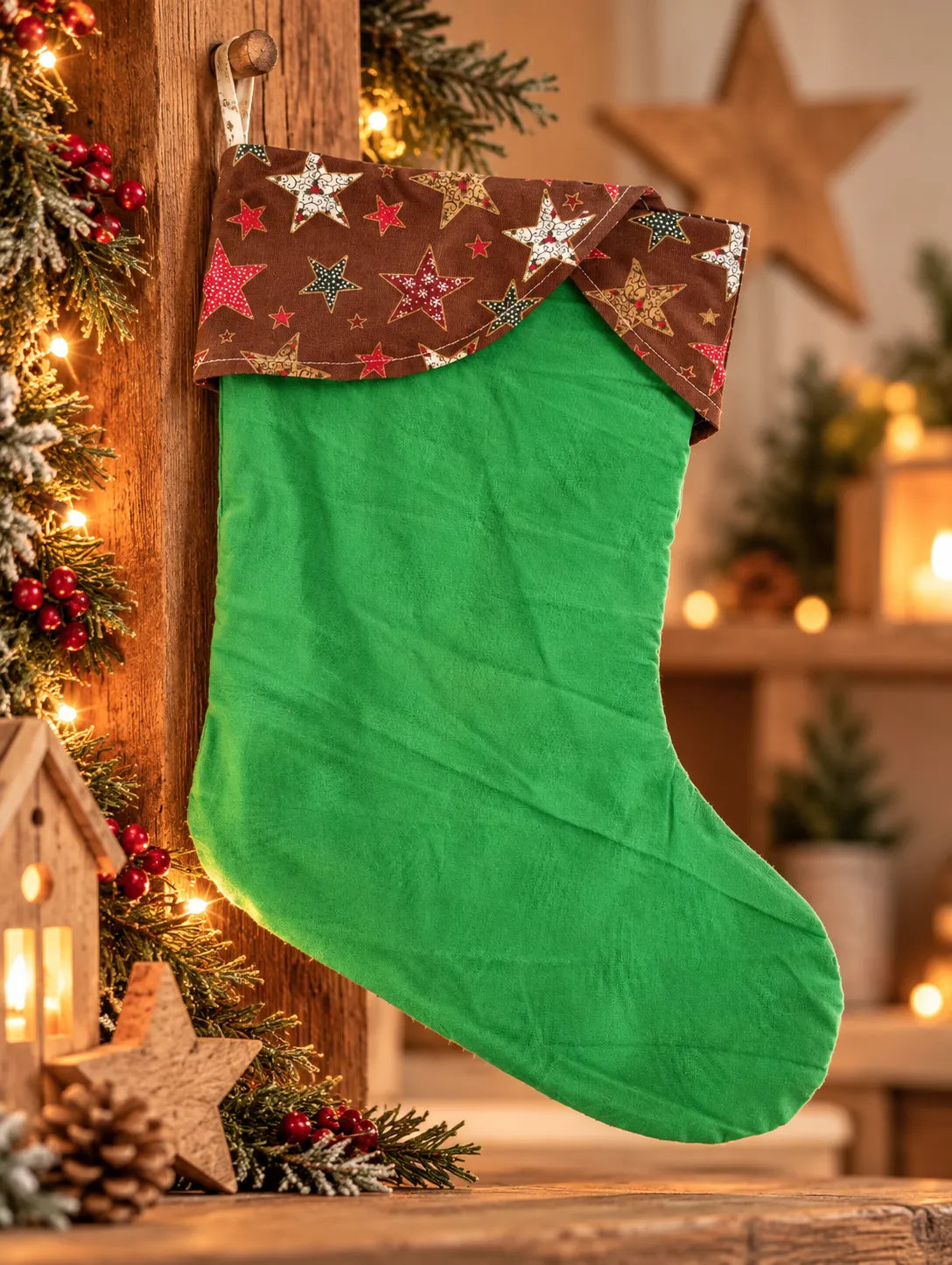 Weihnachtsstiefel mit Sternen Krempe